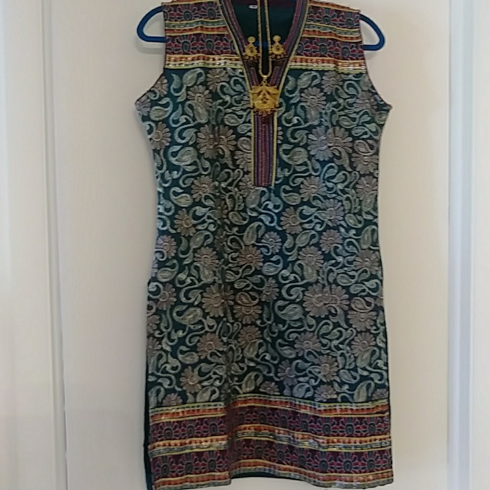 Authentic chudi dai (India)